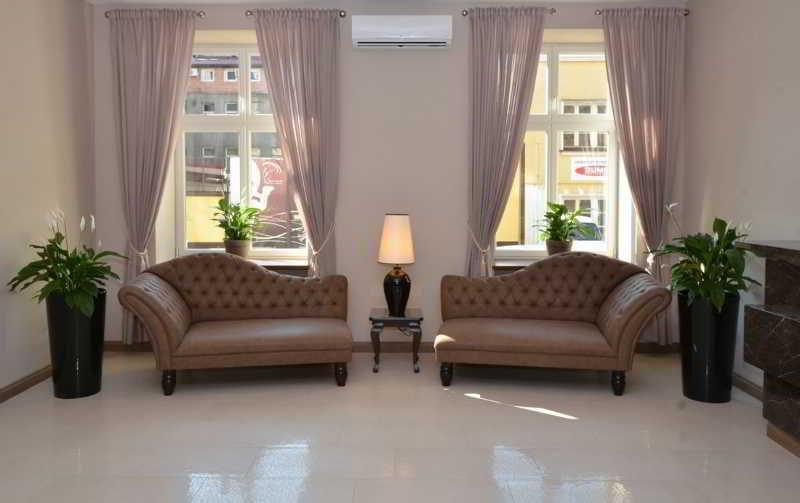 Metropolitan Boutique Готель 4*